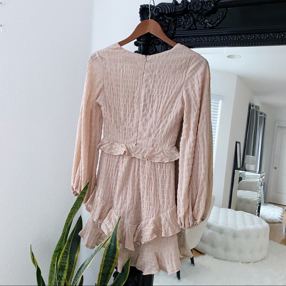 Hello Molly | Women’s Deep V Long Sleeve Dress - Picture 2 of 4